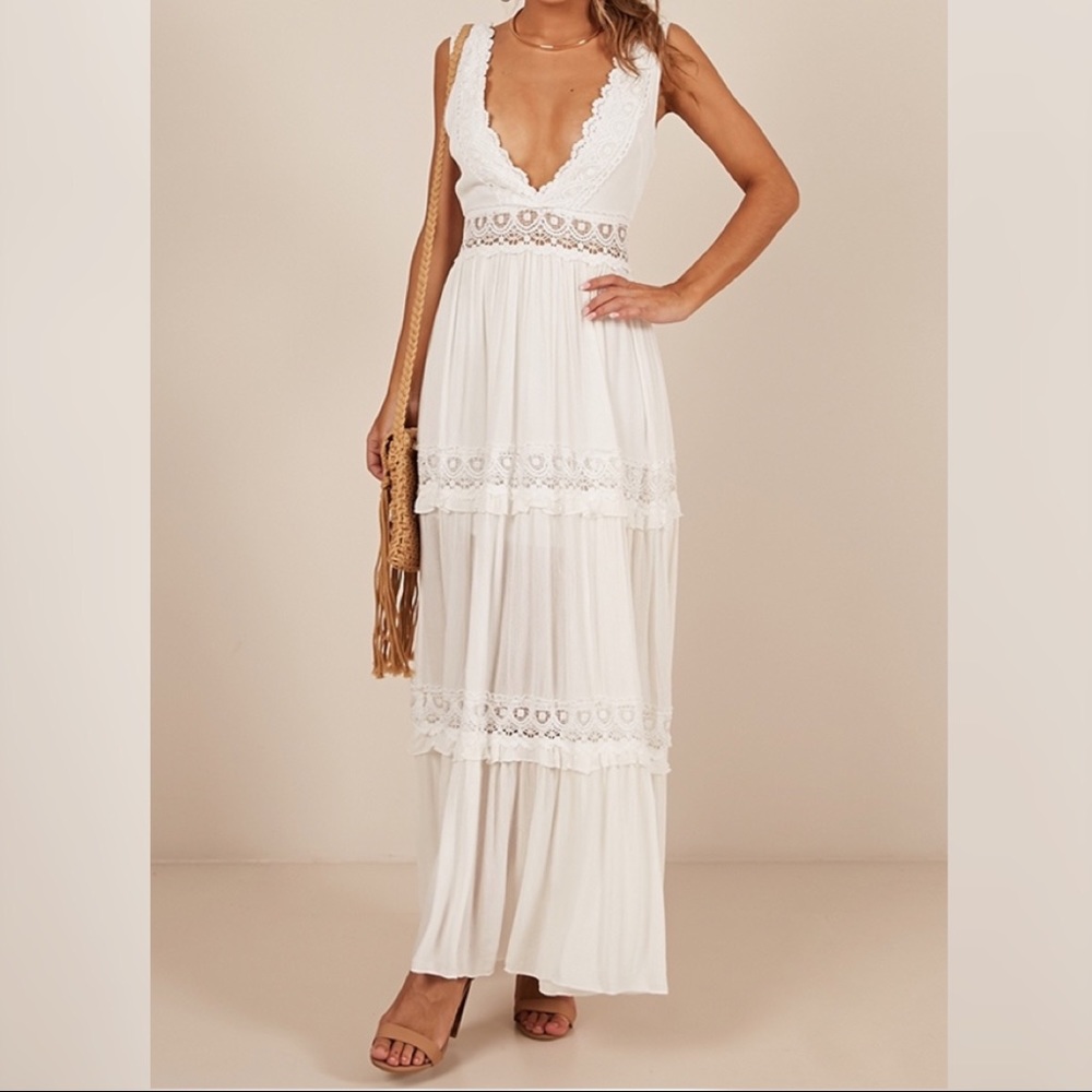 Thrills And Spills Maxi Dress In White
